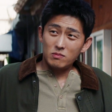 コ・ジュン